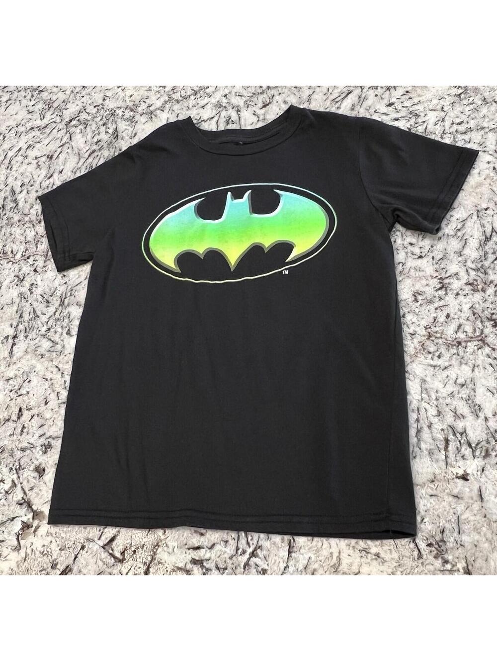 Boys' Batman Short Sleeve Graphic T-Shirt - Black Neon size Medium